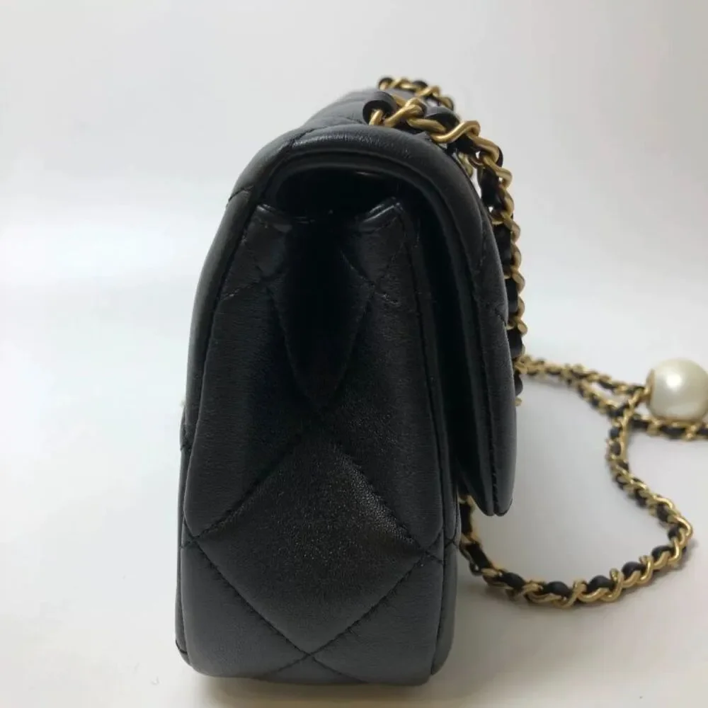 Chanel Women Pre-Loved Bag Very Good Condition
